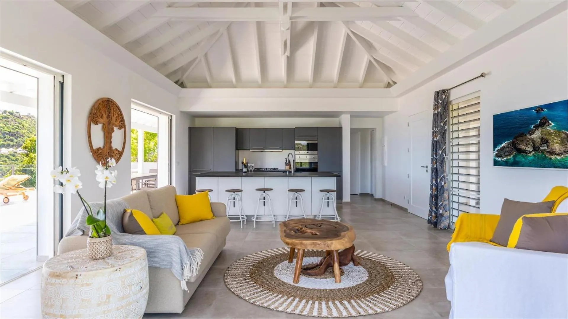 Relaxing Modern Villa in the Heights of Saint-Jean Gustavia